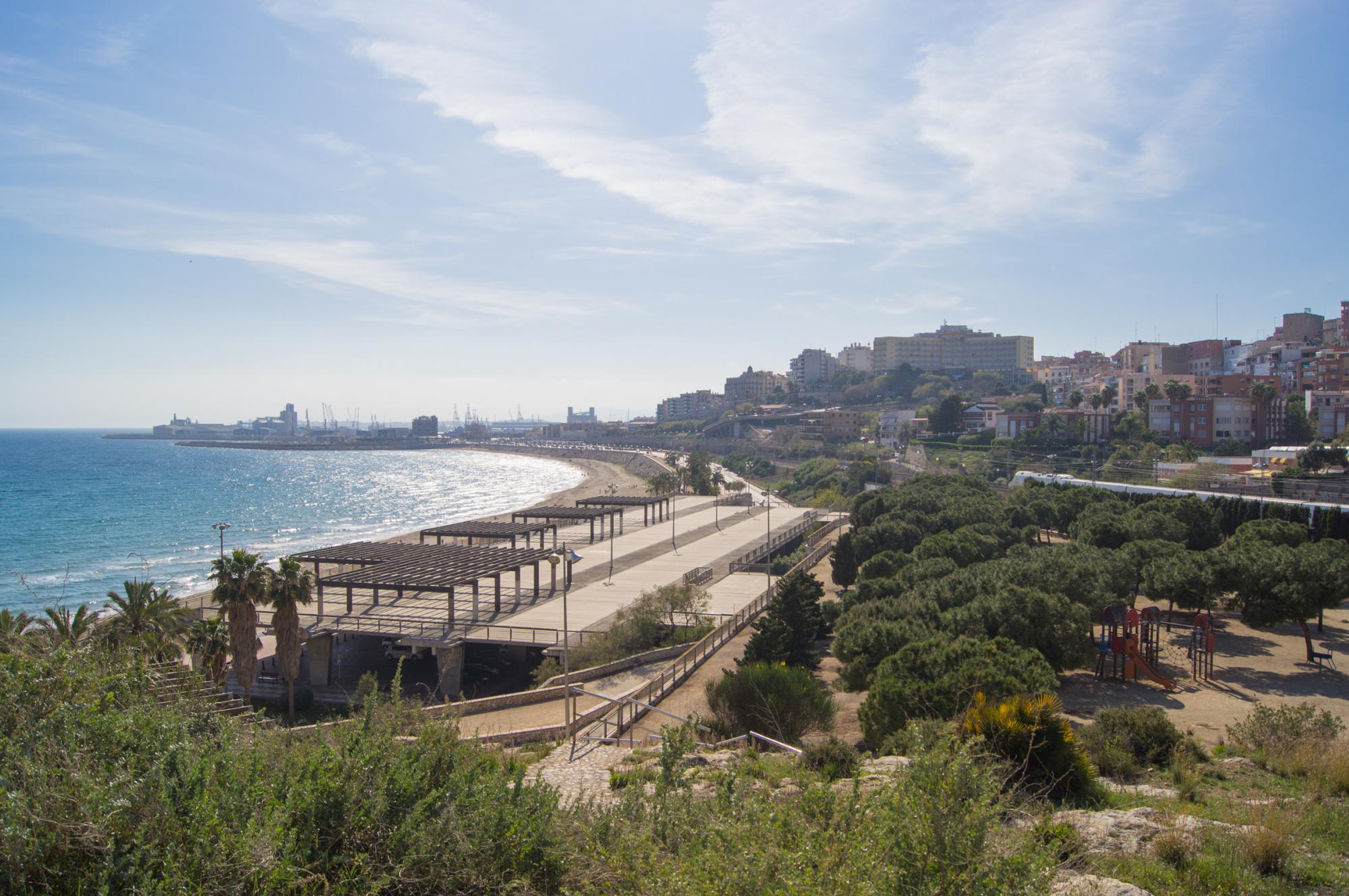 View of the city and Plaja del Miracle, Tarragona